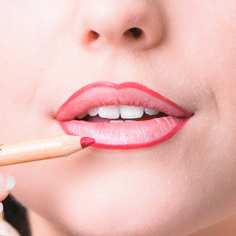 Huultenrajauskynä 01, Rouge